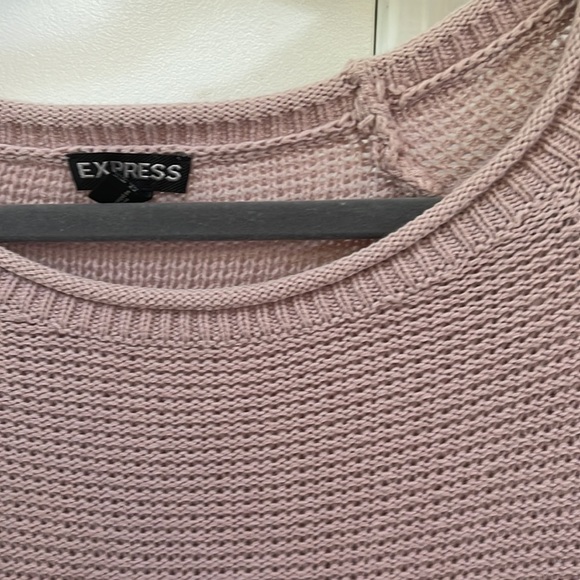 Express light mauve cable sweater - Picture 2 of 2
